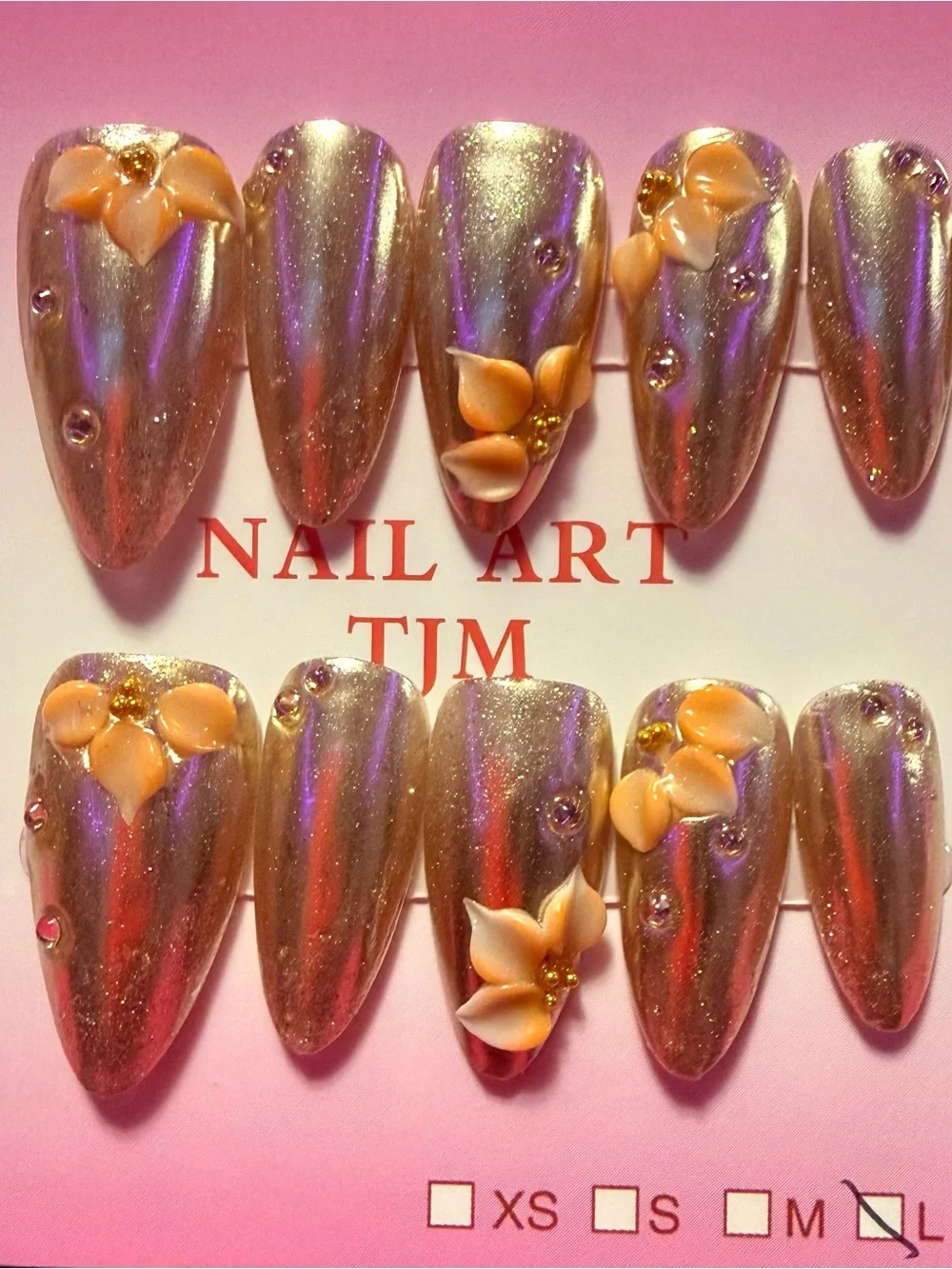 Nail Art Set - Peach Floral Chrome Press-On Nails